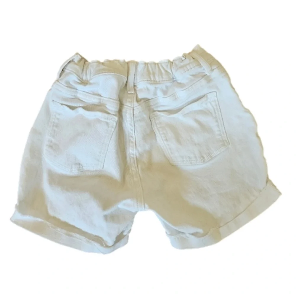 6/$20 Old Navy White Jean Shorts Size 10